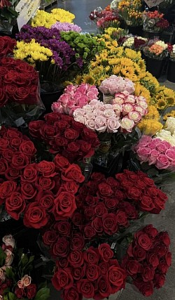 Свежесрезаные цветы